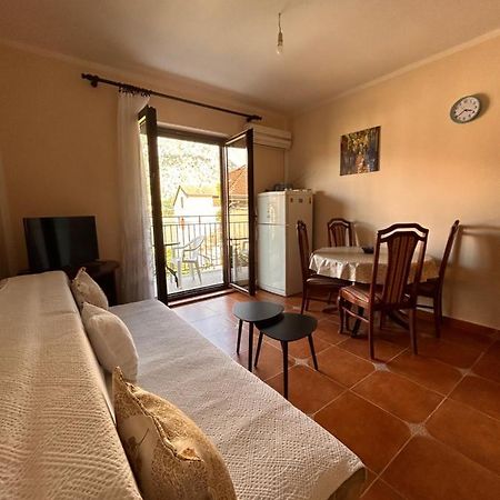 Apartment With Sea View Котор Екстер'єр фото